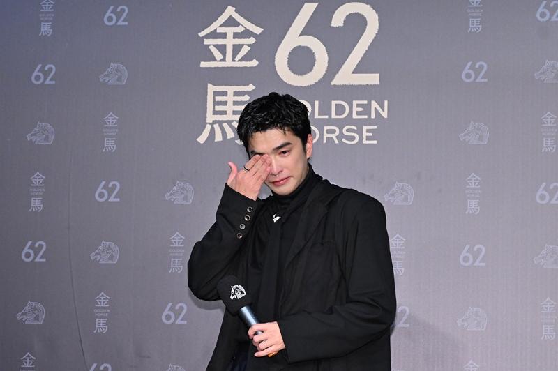 會後受訪更是潰堤真情流露。（記者胡舜翔攝）