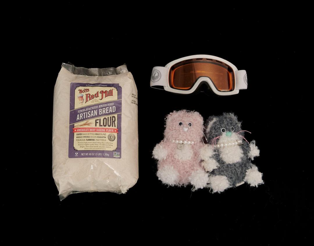 即日起購買新色SPEEDCAT OG鞋款，即贈捲捲貓＋毛衣吊飾乙組（兩款隨機，數量有限，送完為止）。