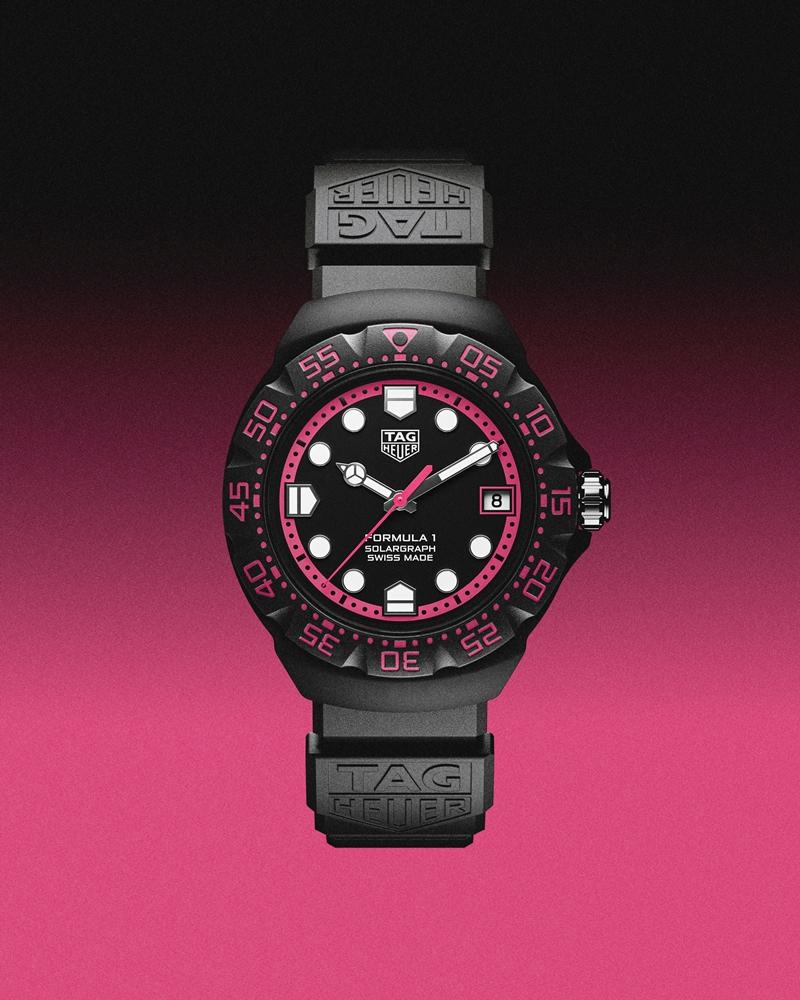 TAG Heuer Formula 1 Solargraph 腕錶螢光粉限量版，59,600元。（TAG Heuer提供）
