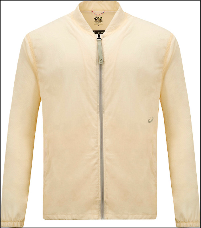 ASICS P.LIFE ACTIADAPT男款平織外套，晨光黃，4,880元。