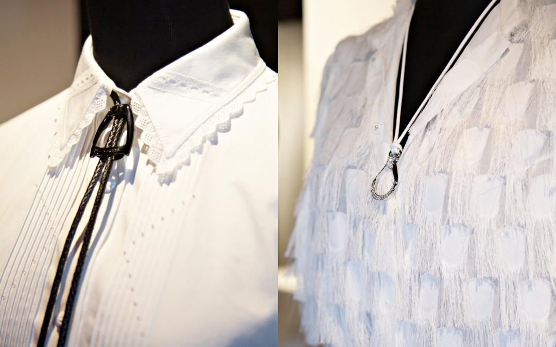 金屬馬鐙釦飾是本季亮點符碼。