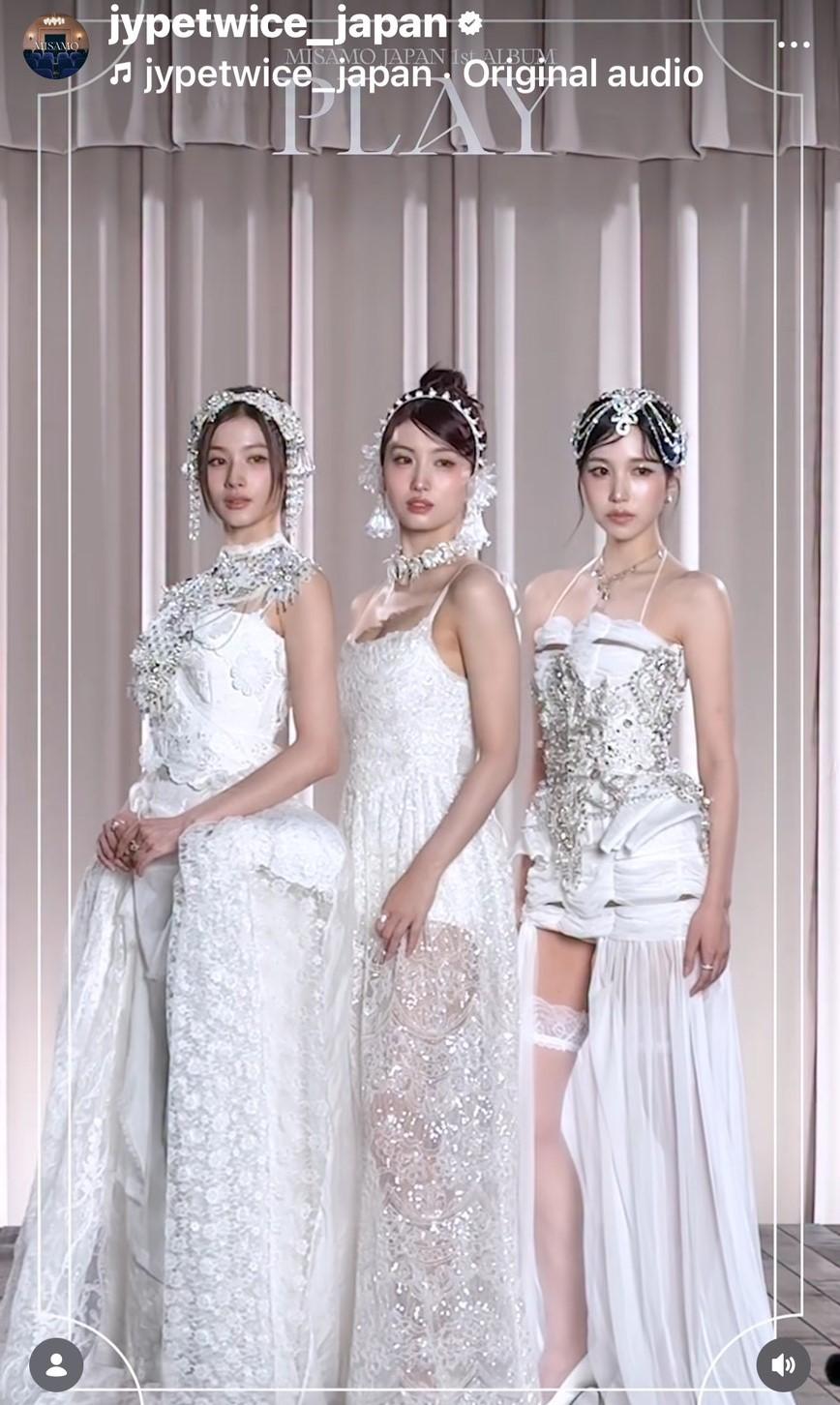 Mimosa小分隊即將發行首張日文專輯，搶先曝光的前導影片，身披白紗加上前衛配件妝點讓人印象深刻。（翻攝自instagram）