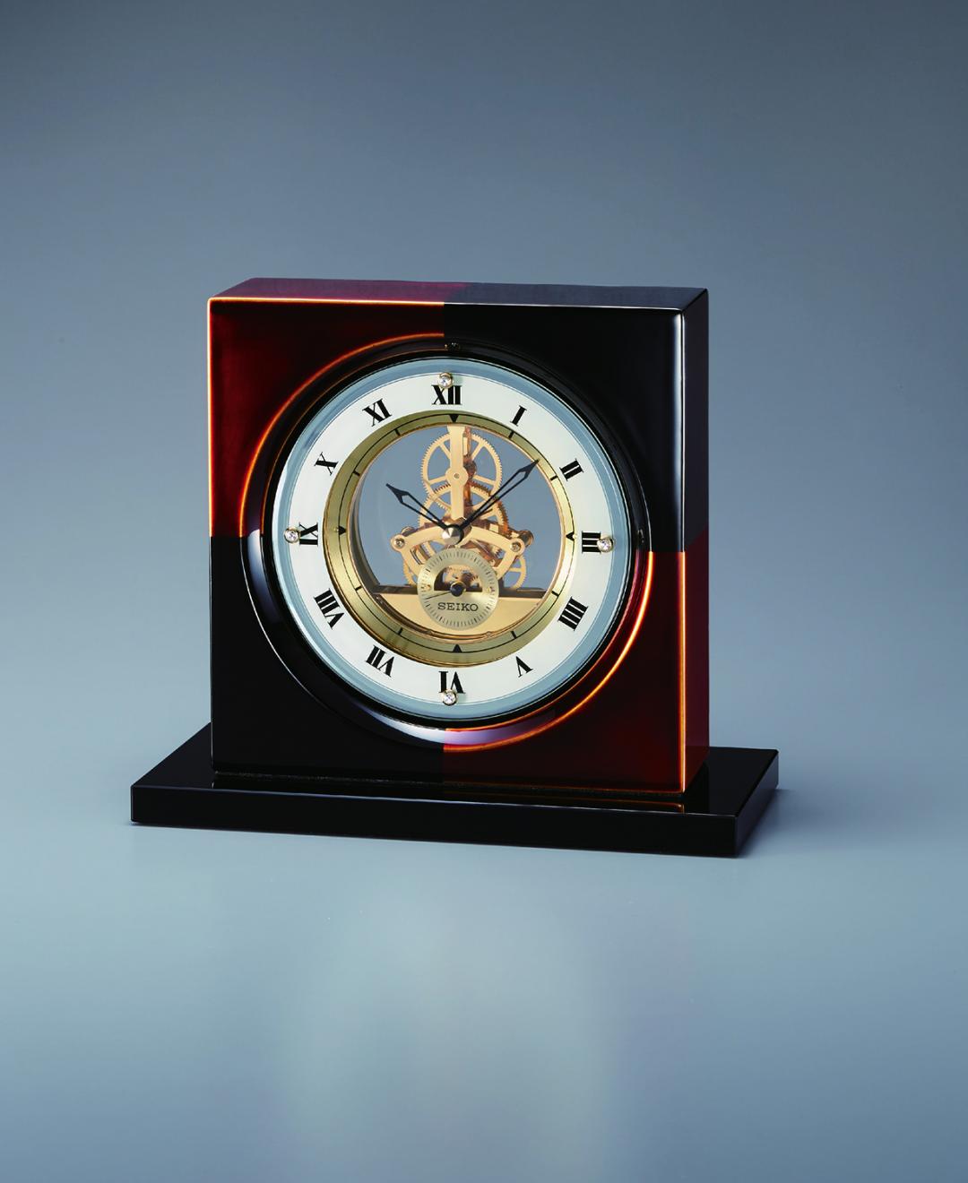 SEIKO Clock DECOR系列 全新高級座鐘BZ810K，46,000元。