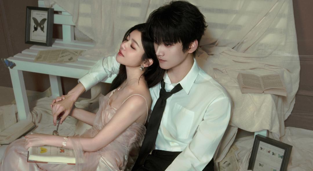 陳妍希離婚後首部新戲《狙擊蝴蝶》開播，搭檔小19歲男星周柯宇談戀愛，完全沒有視覺年齡差。