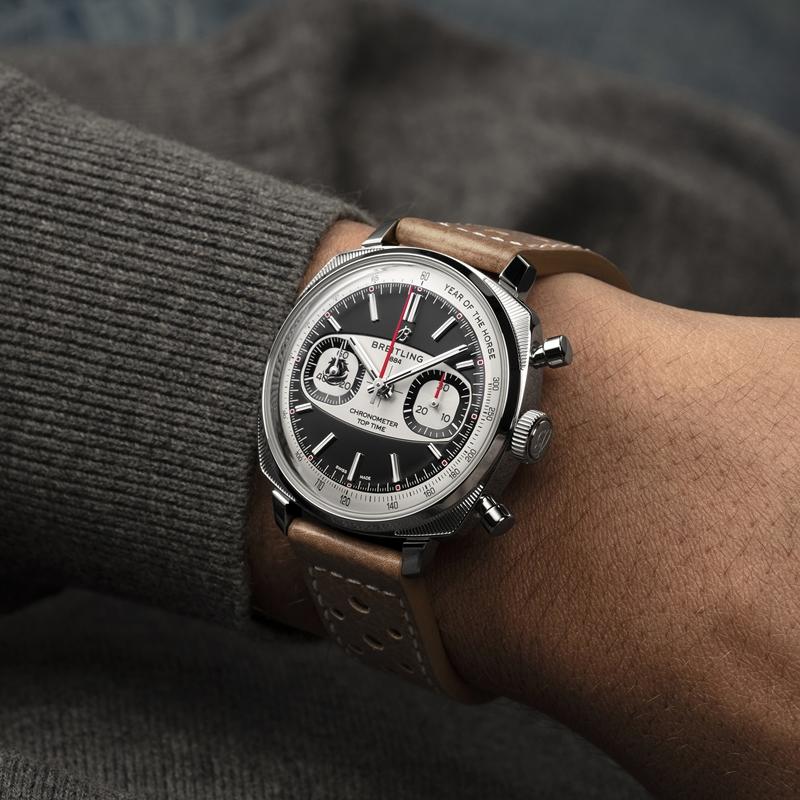 低調又具風格的外觀設計，與時裝完美相襯。（Breitling提供）