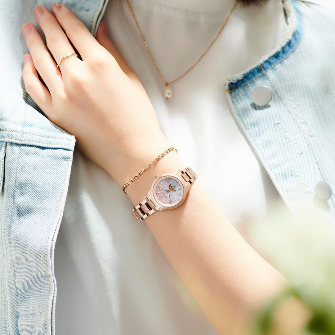 CITIZEN xC系列突顯女性優雅氣質。(CITIZEN提供，以下同)