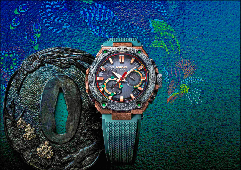 G-SHOCK以鳳凰為主題，推出全新MRG-B2000KT-3A錶款，全球限量800只，每只200,000元。