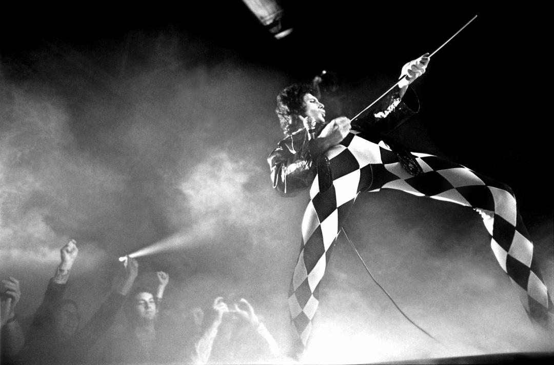 英國皇後合唱團主唱Freddie Mercury不論歌聲或造型都極具個人特色。(萬寶龍提供，以下同)