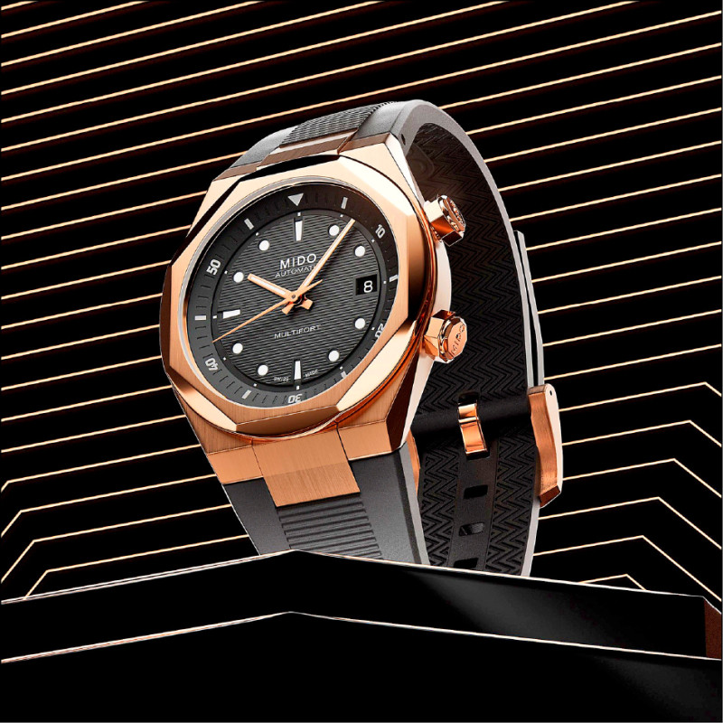 八角錶殼製作困難，更突顯Multifort 8 Two Crowns的工藝實力。