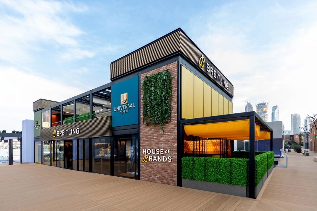 Breitling在杜拜鐘錶週揭幕「House of Brands」概念，將集團旗下3大品牌Breitling、Universal Genève與Gallet一次呈現。