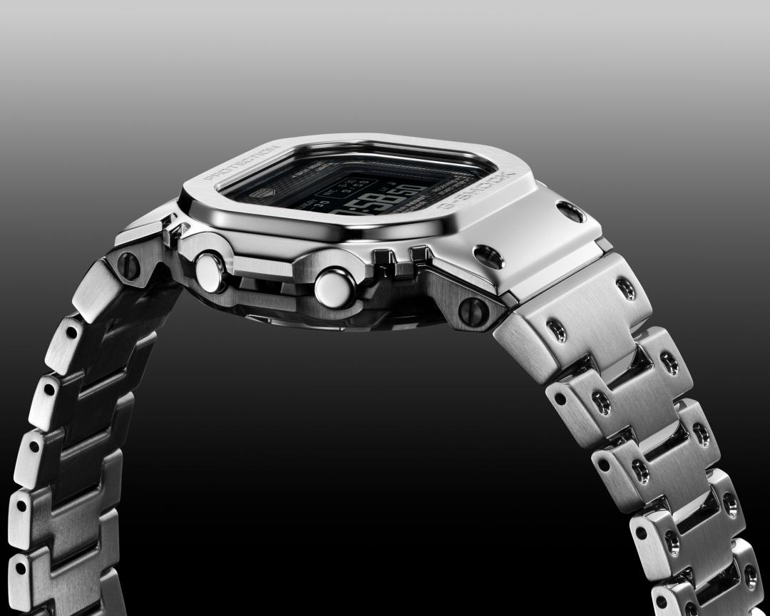 G-SHOCK運用AI深入分析衝擊資料並進行模擬，優化零件的3D建模。