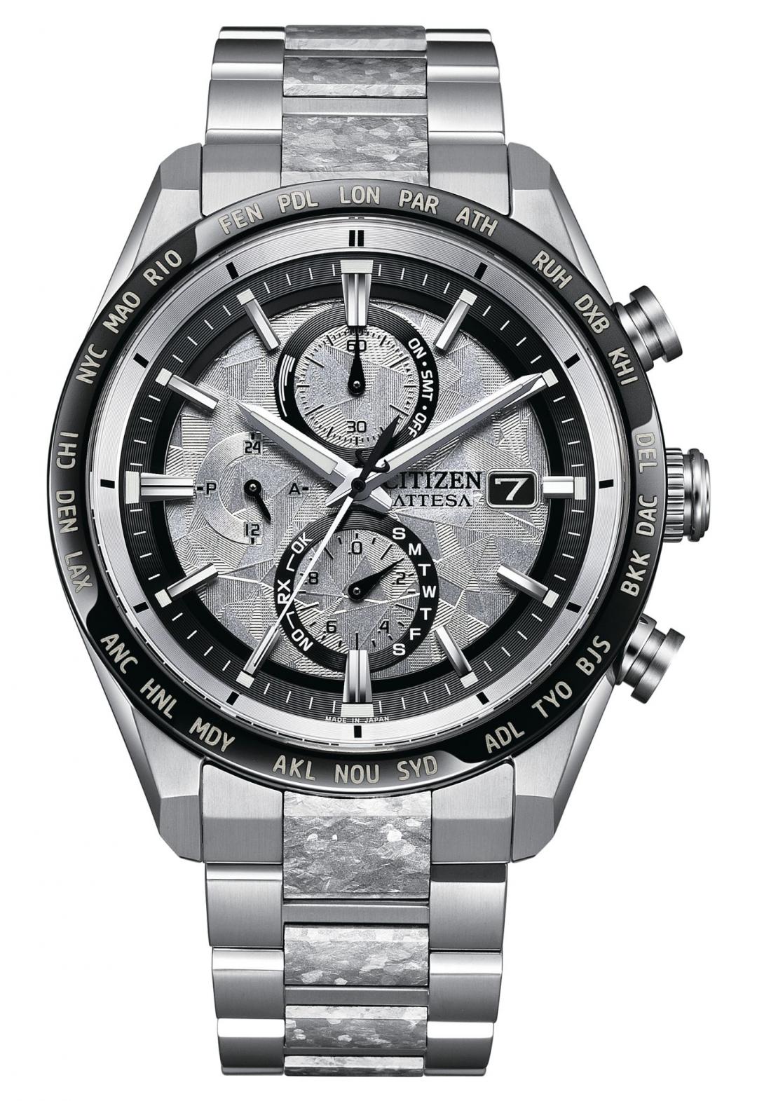 CITIZEN光動能電波對時錶AT8284-61A，54,800元。