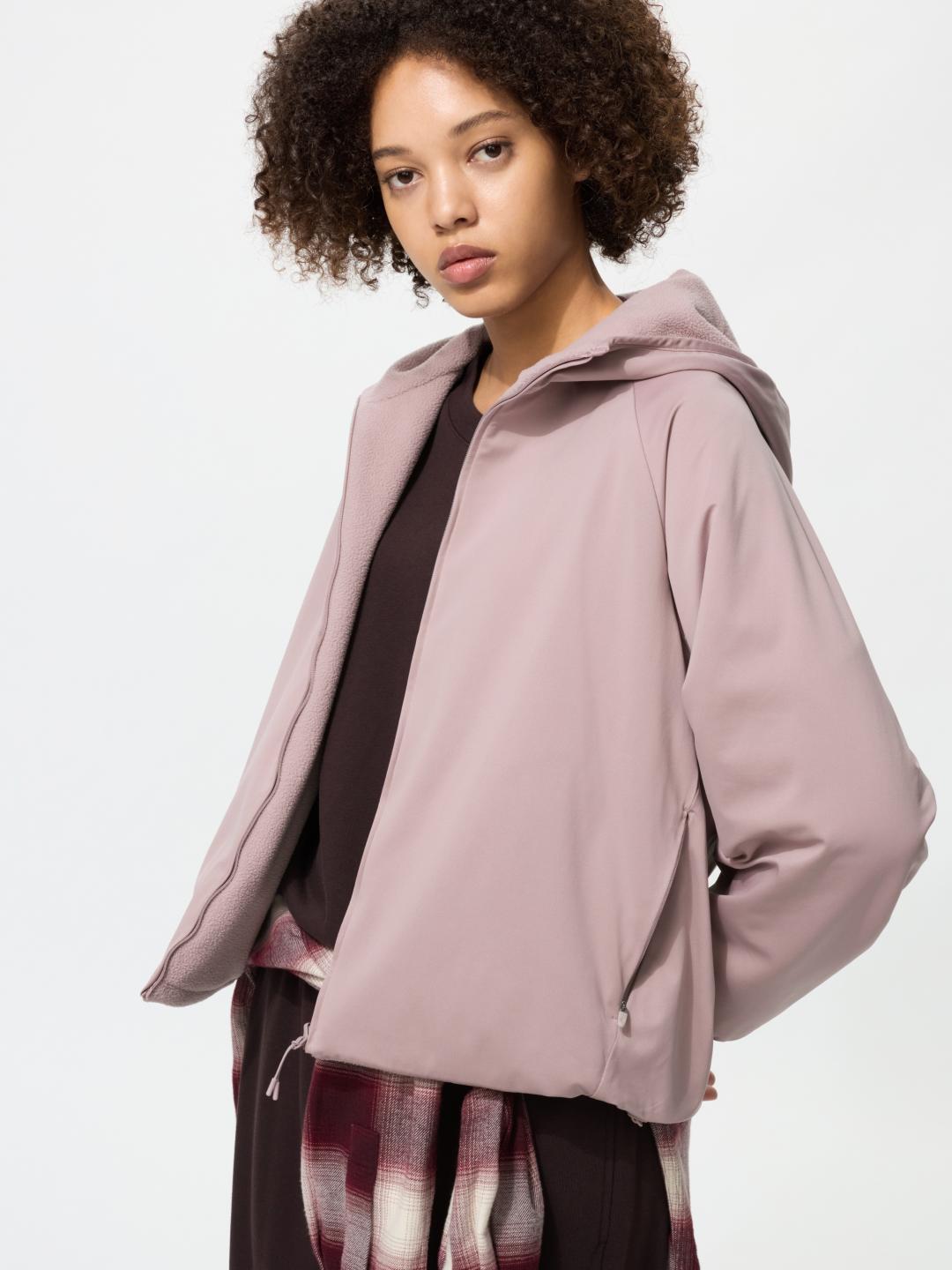 防風刷毛雙面連帽外套，原價NT$1,490元，優惠新價格NT$990元。