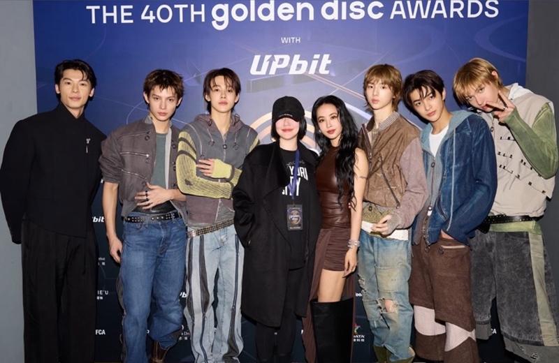 蔡依林、小S與許光漢（最左），與Cortis同框。（翻攝自instagram）