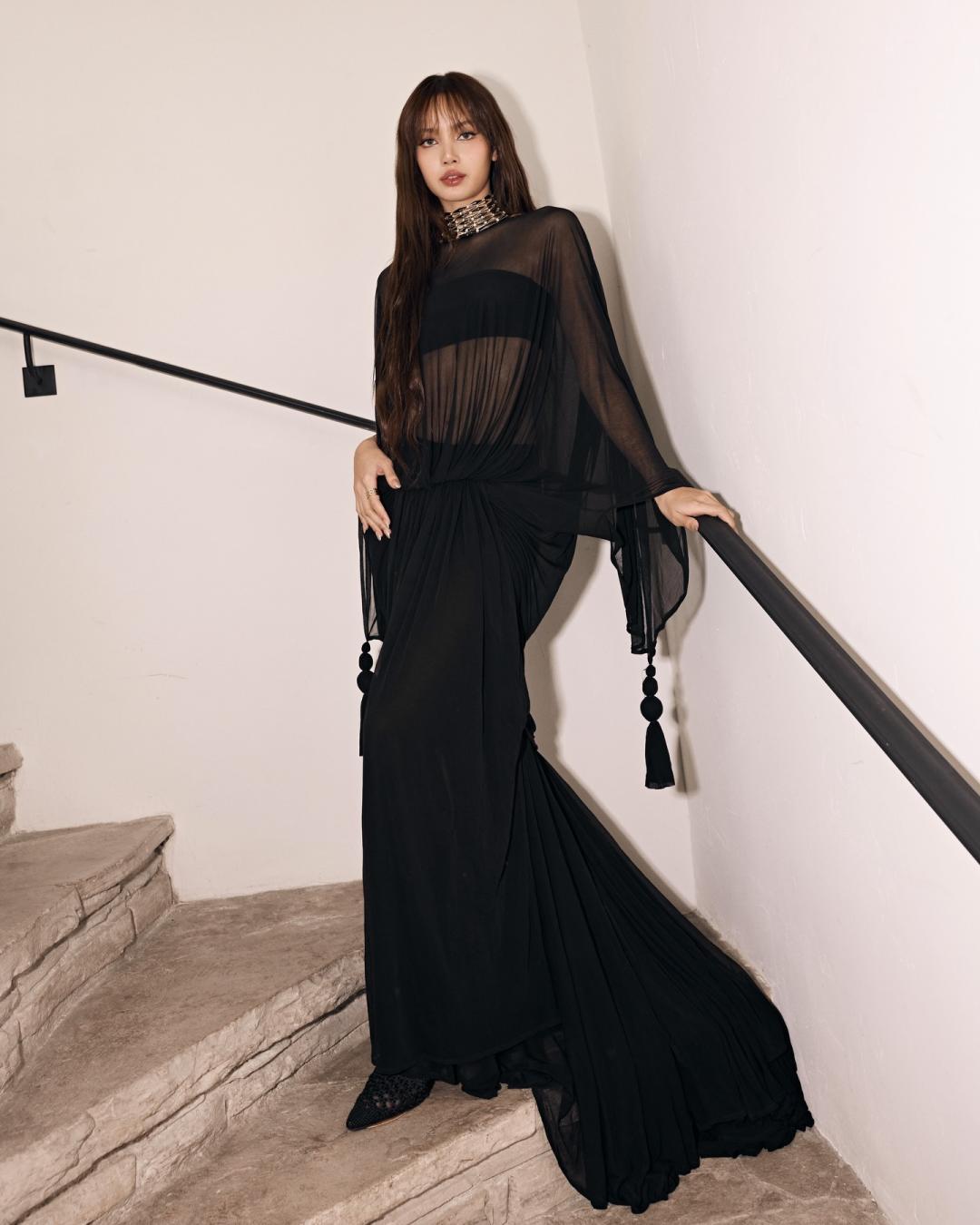 Lisa的紅毯造型，低調的性感讓人十分難忘。（翻攝自instagram）