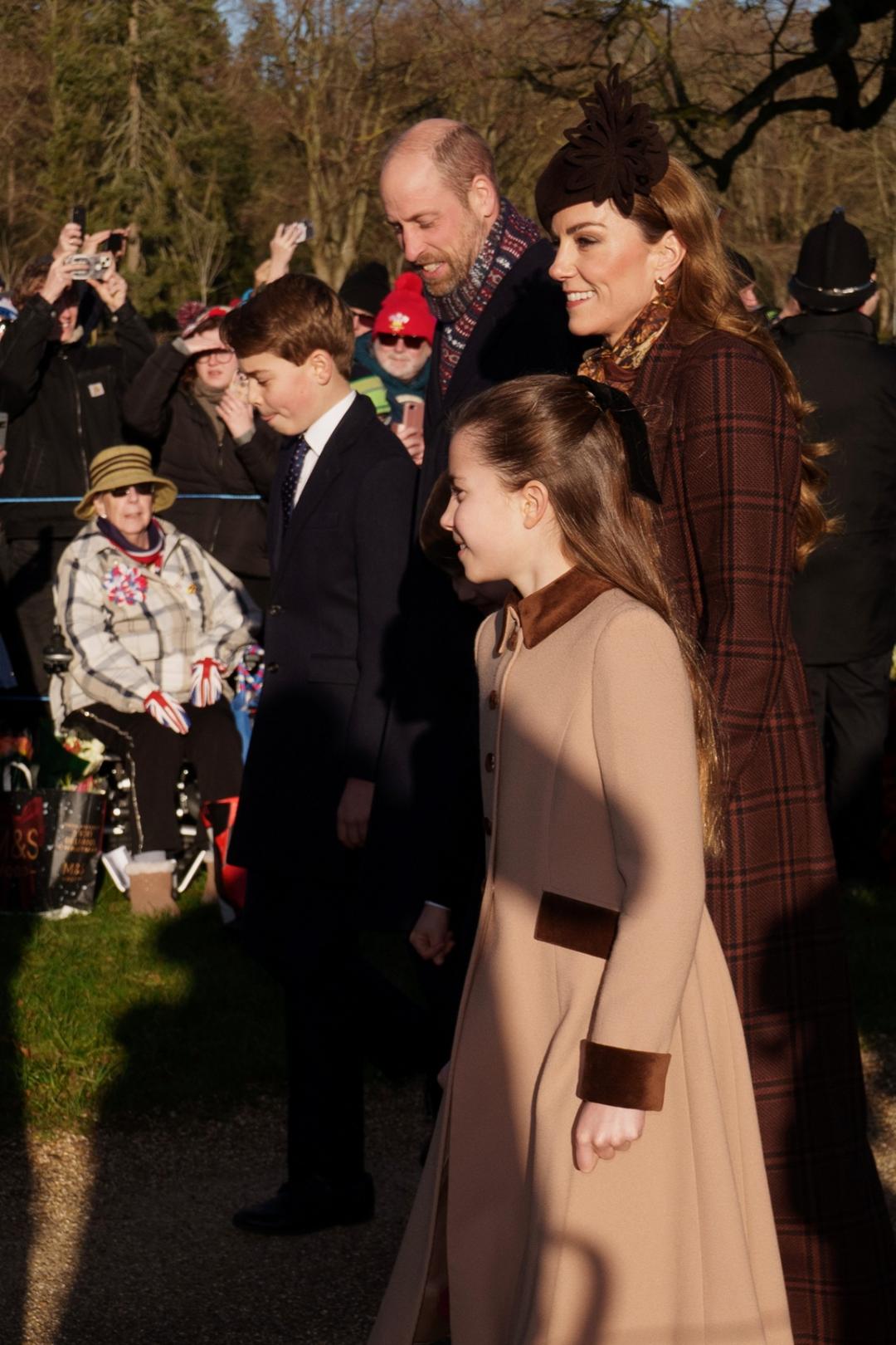 12歲的喬治王子身高快追上凱特王妃。(美聯社)