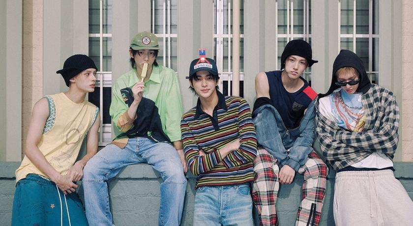 人帥怎樣都合理！Cortis私照「上衣只穿單邊袖子」隨興模樣掀網群讚