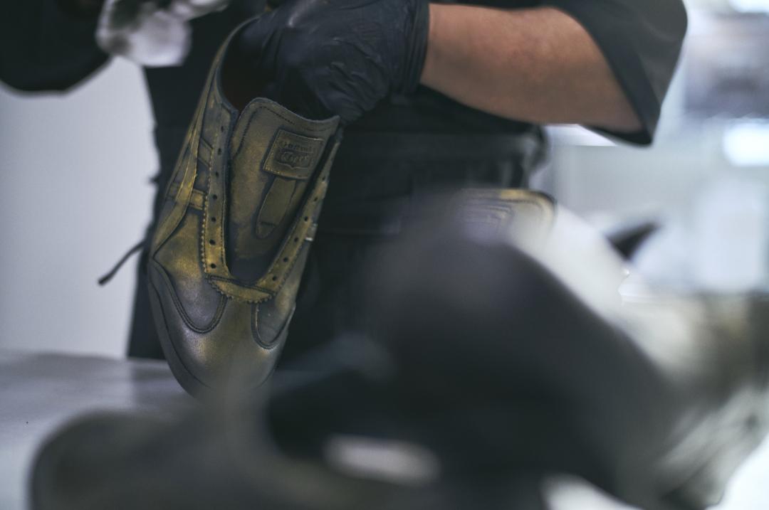 山下智久變身鬼塚虎設計師！限量沙色MEXICO 66向鳥取沙丘致敬