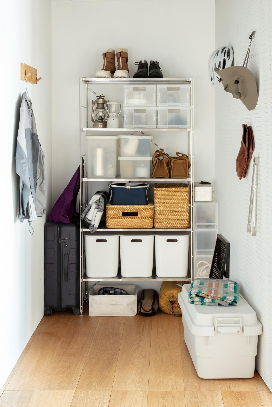 SUS層架可搭配多種收納道具，SUS層架組系列2,890元起。