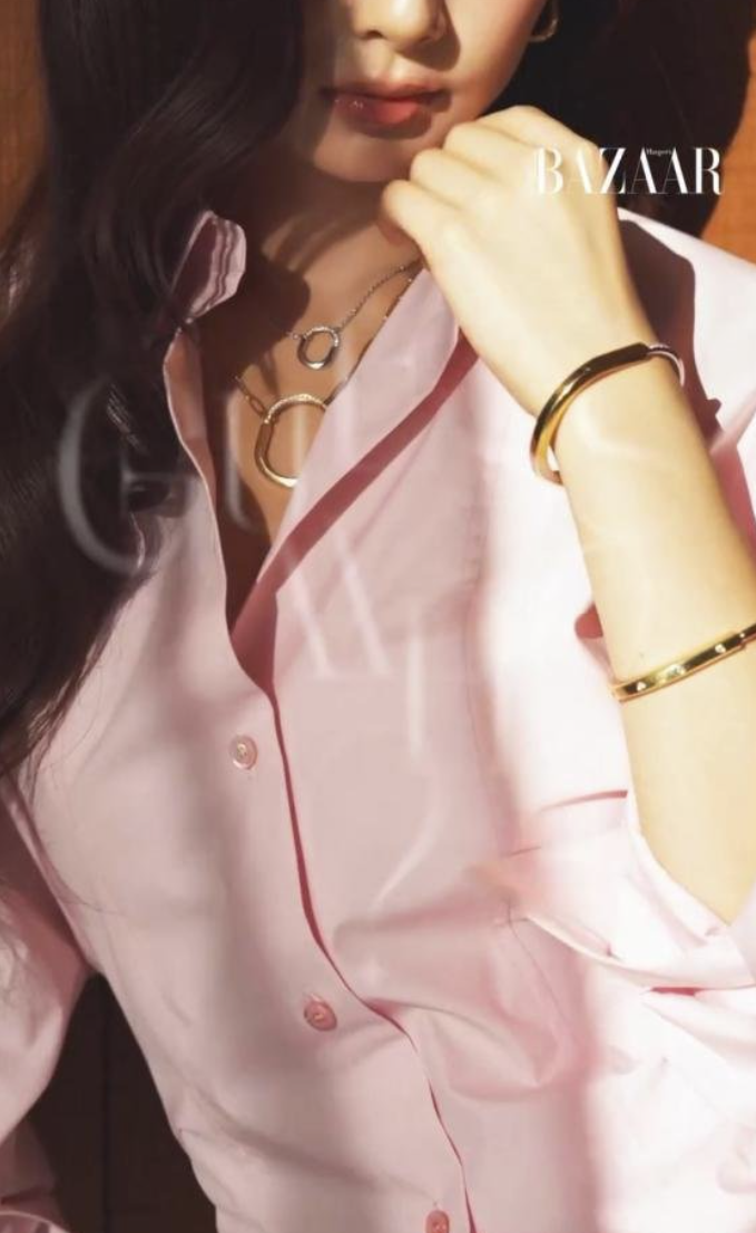 子瑜佩戴Tiffany珠寶，時尚氣場強大。