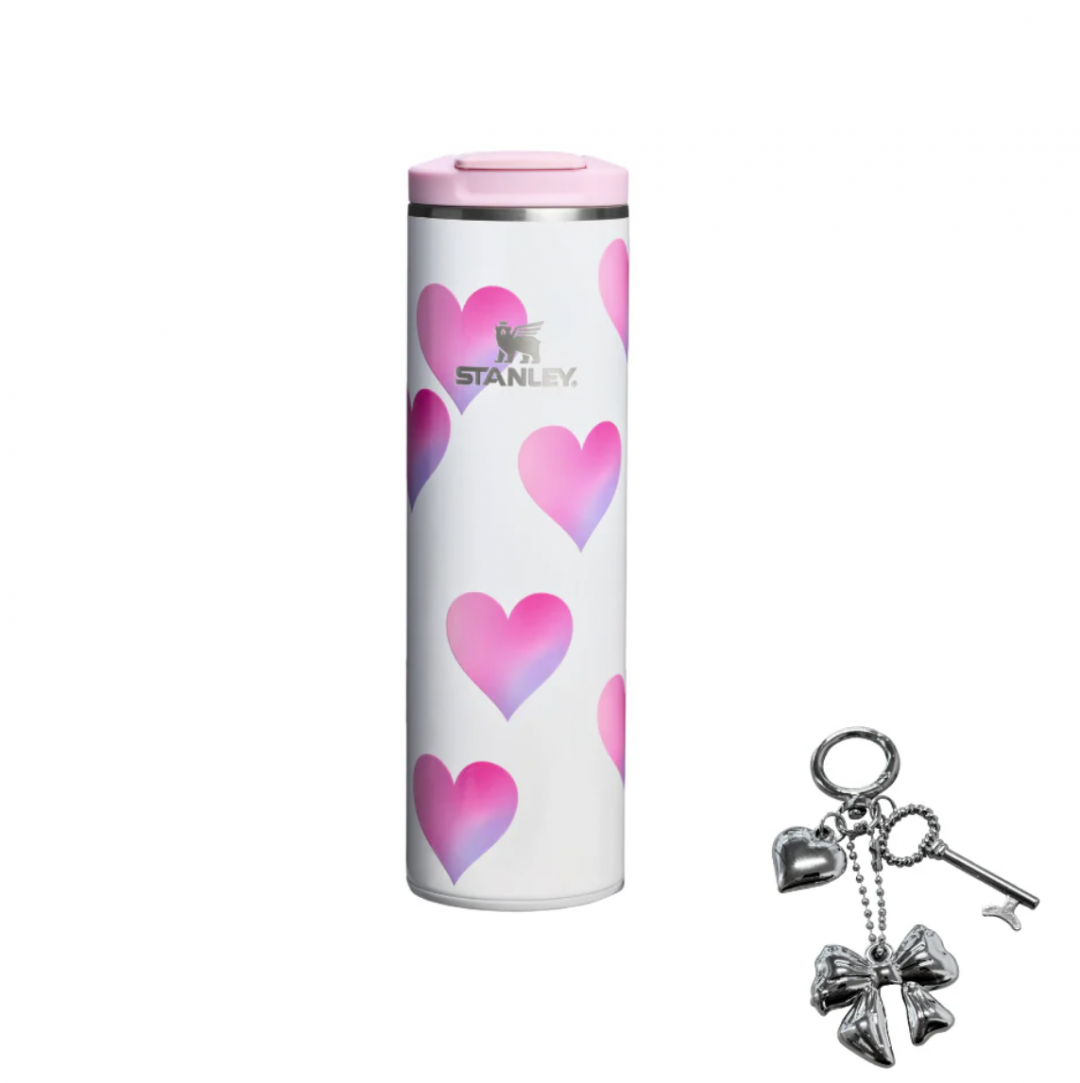 美國爆紅保溫瓶Stanley滿版愛心太夢幻！絕對防漏尺寸豐富 隨時補水超方便