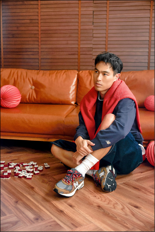 新春New Balance復古鞋款點綴時髦步伐