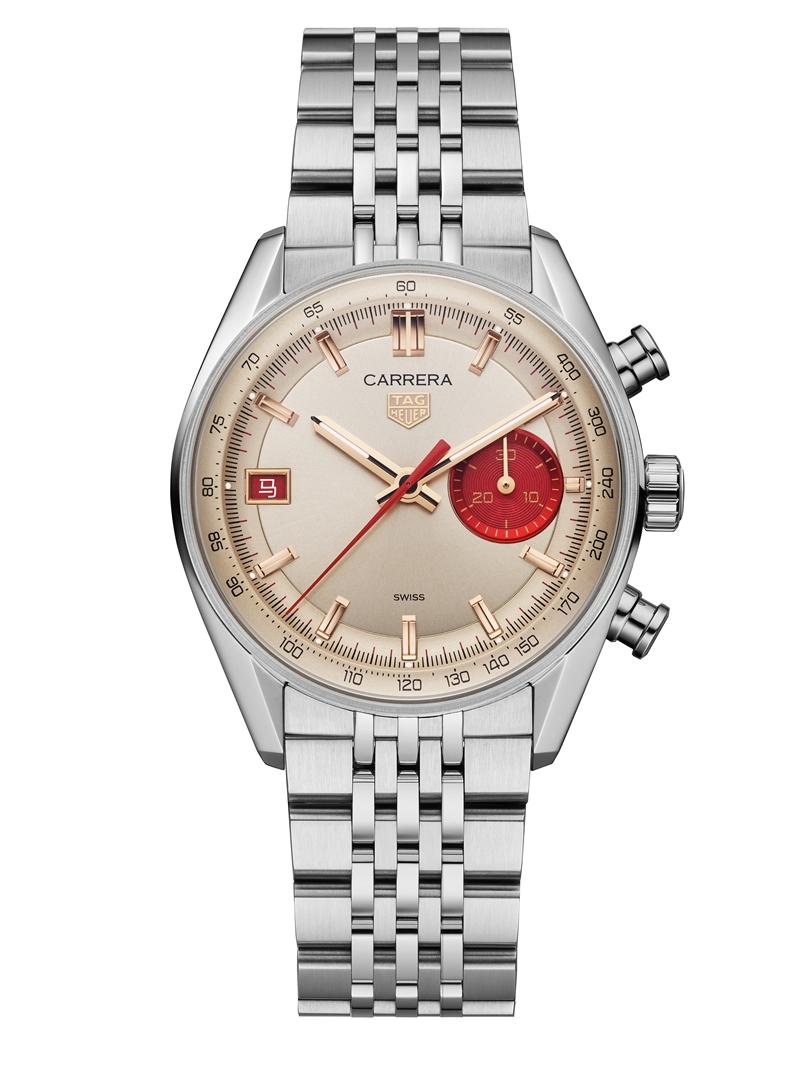 TAG Heuer Carrera 馬年限量版計時腕錶，261,800元。（TAG Heuer提供）