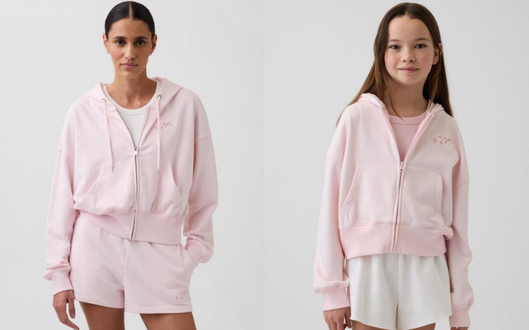 SAKURA櫻花系列同時推出男女童裝，讓全家大小一起將浪漫粉櫻穿上身。