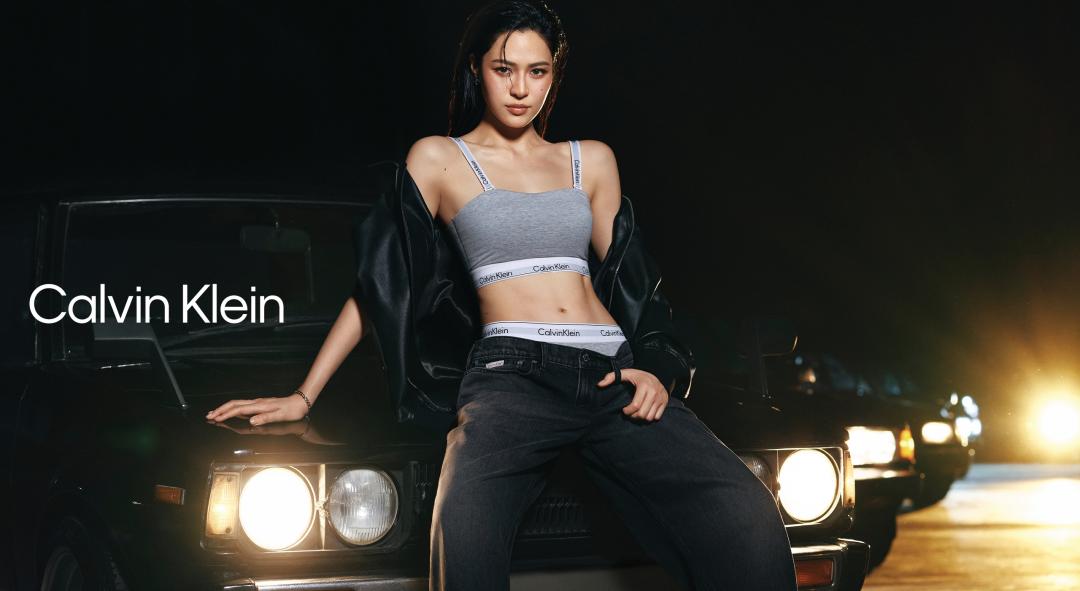 泰國濃顏女神鄺玲玲辣拍CK火遍全網