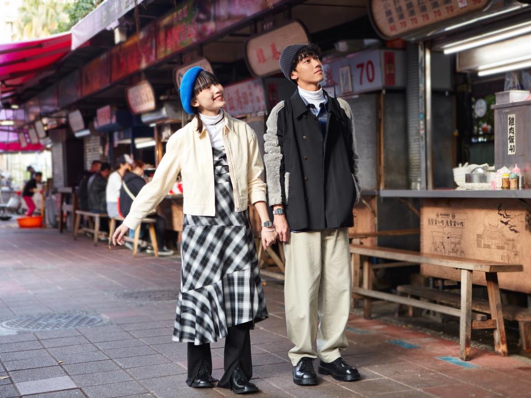 CASIO Vintage系列以「台灣感性」為主題拍攝形象廣告，圖為A158系列。（CASIO提供，以下同）