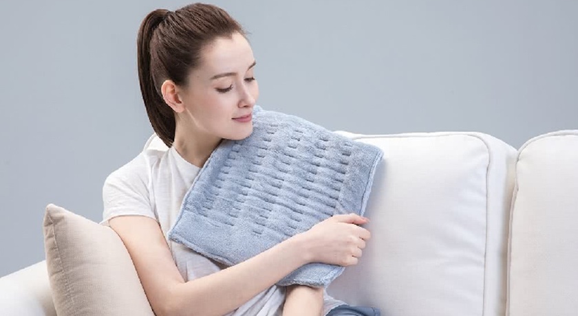 寒流來襲光靠穿衣不夠保暖！熱敷墊這樣用有感升溫 還可改善肌膚乾燥