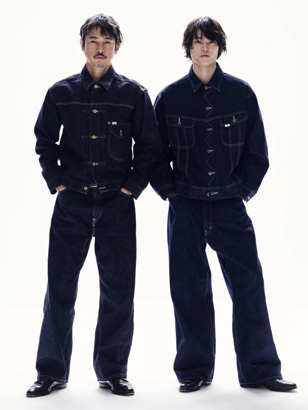 窪塚愛流擁有優越身材比例，高中就出道當模特兒。此番與爸爸合體拍廣告，詮釋跨世代時尚精神。