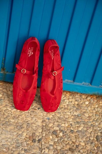 VIVAIA情人節限定款Margot Mary-Jane網紗瑪莉珍鞋，4,480元。