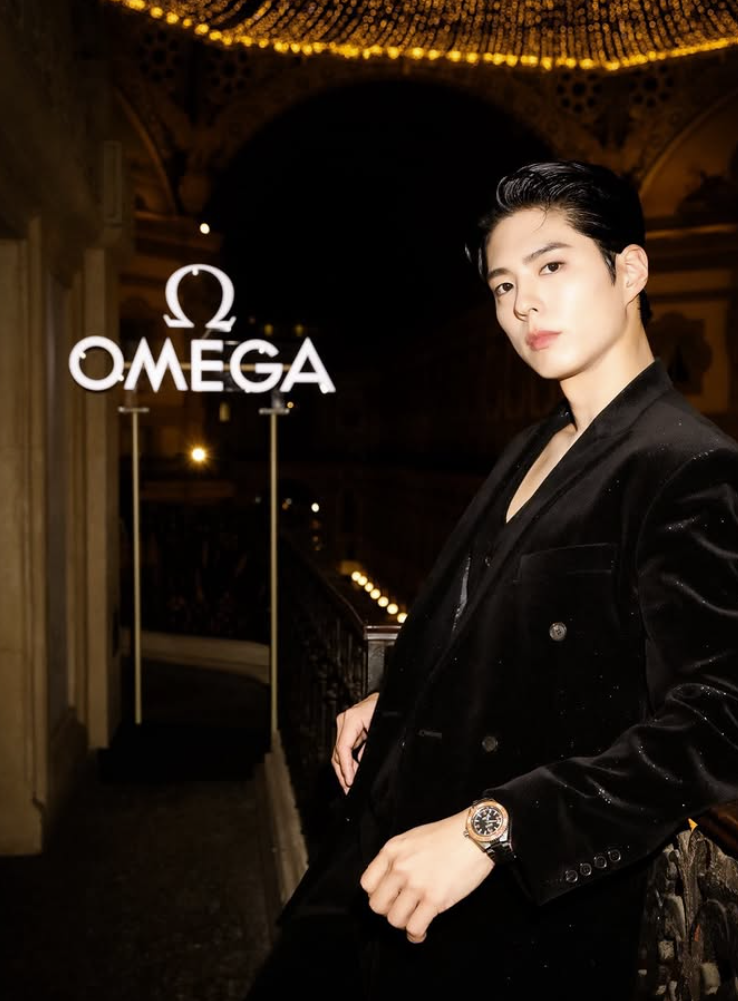 樸寶劍出席米蘭冬季奧運，為OMEGA造勢。（翻攝自IG）