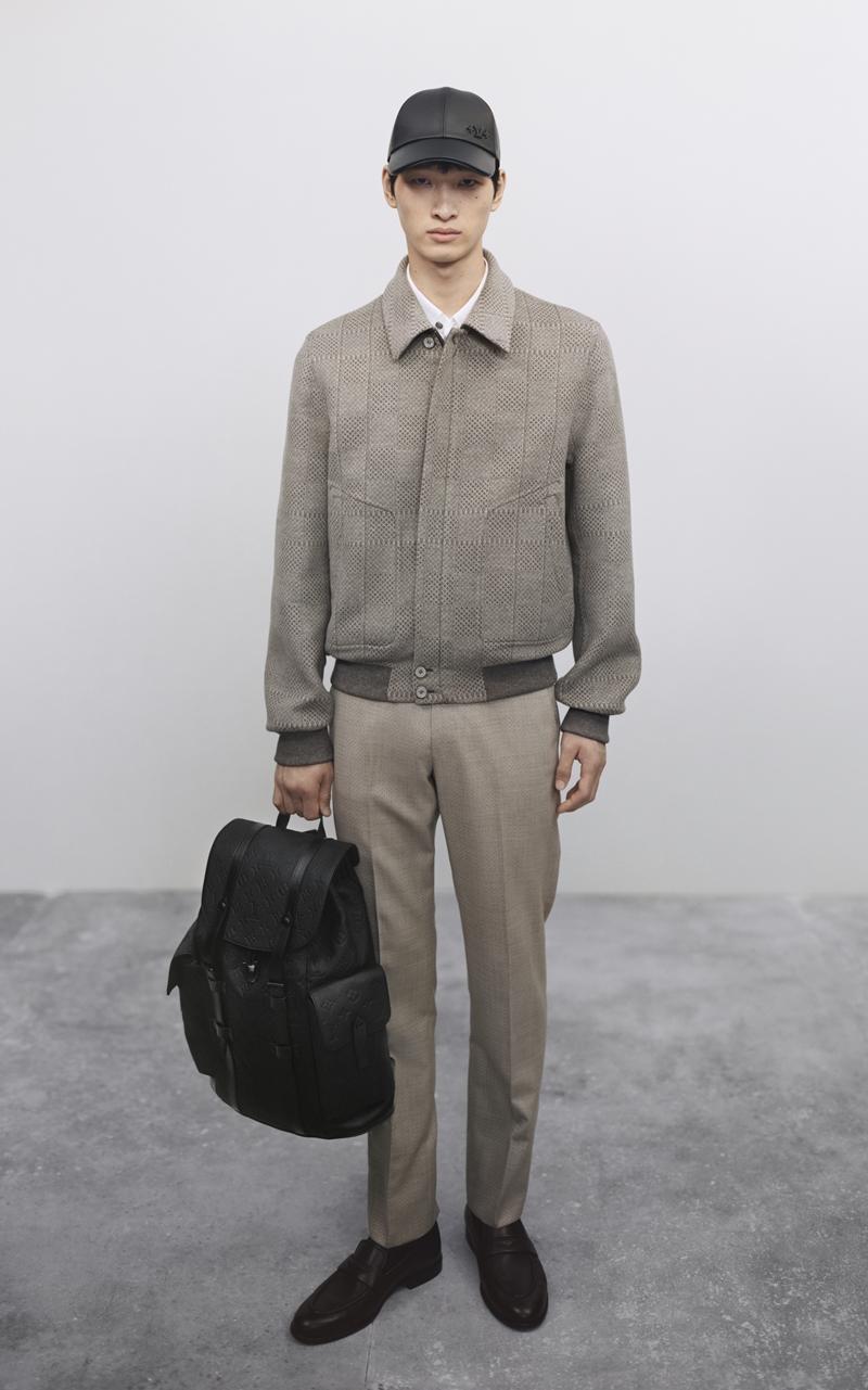 配件作品不只實用且具搭配性，同時將品牌符碼融入其中。（Louis Vuitton提供）