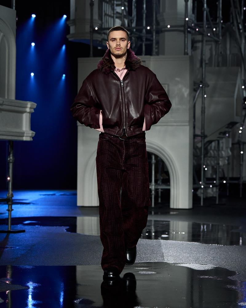 為Burberry擔任走秀嘉賓。（Burberry提供）