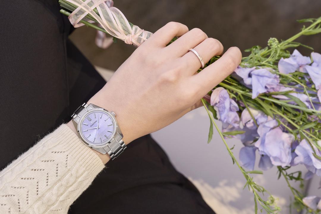 Grand Seiko Heritage Collection SBGW323「紫桐」錶款，162,000元。