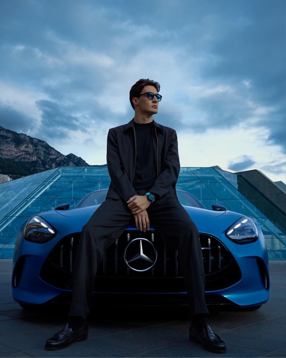 IWC與賽車手George Russell聯手打造腕錶。（IWC提供，以下同）