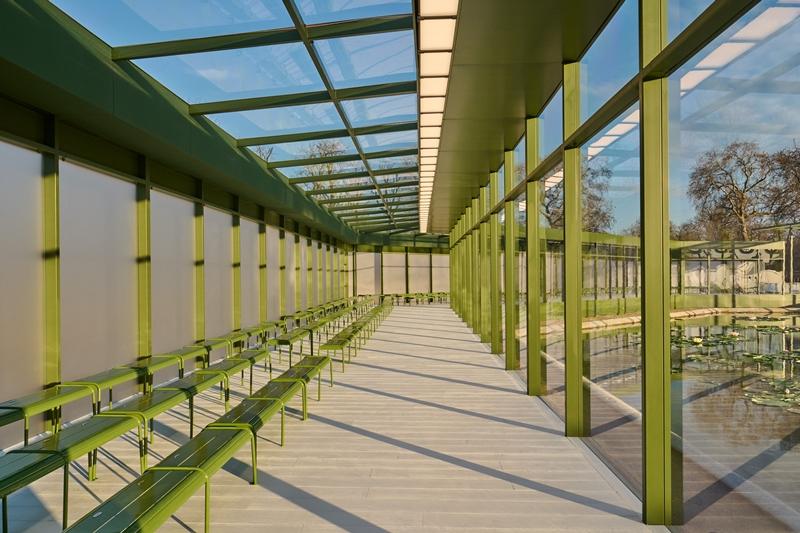 Dior 2026秋冬大秀，選在巴黎知名地標杜樂麗花園舉行。（Dior提供）