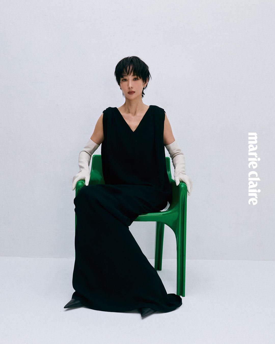 張鈞甯換上BALENCIAGA禮服，展現優雅與大氣。