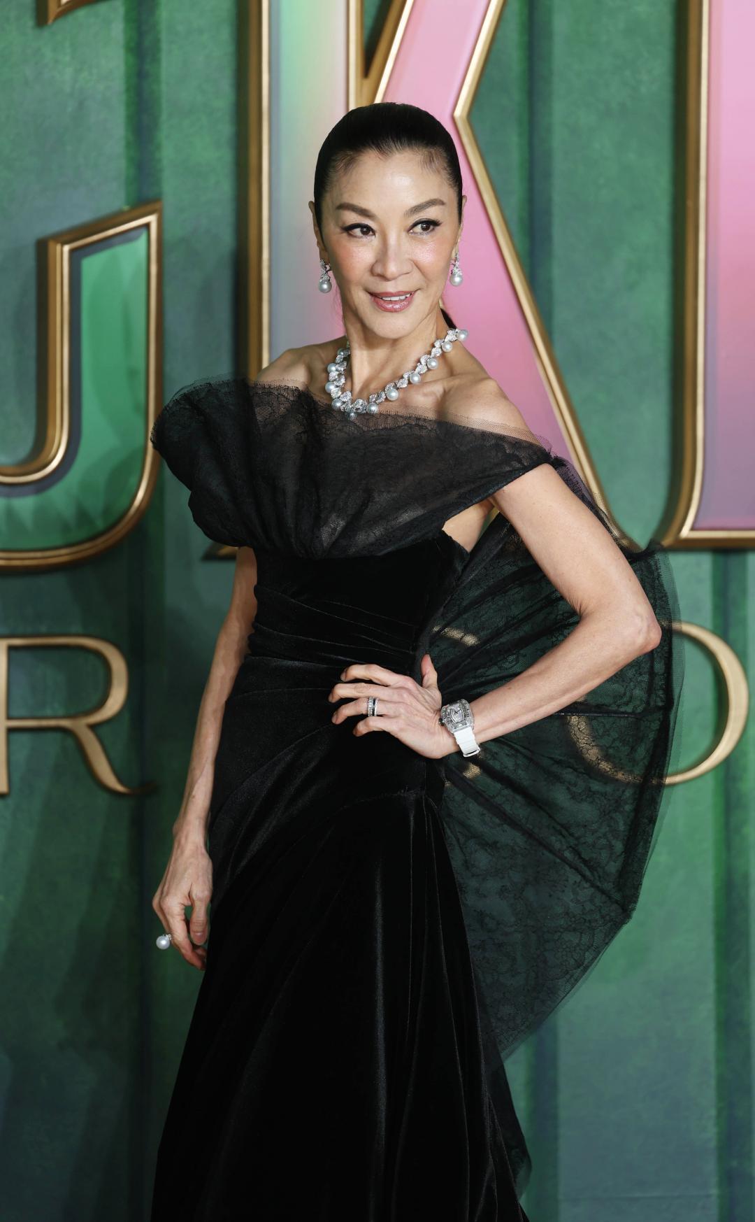 楊紫瓊多次佩戴MIKIMOTO珠寶出活動。(歐新社)