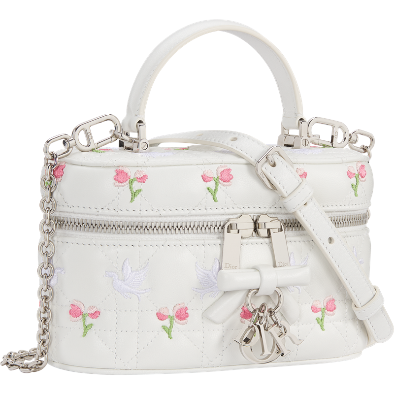 Dioramour刺繡迷你化妝包，135,000元。（Dior提供）