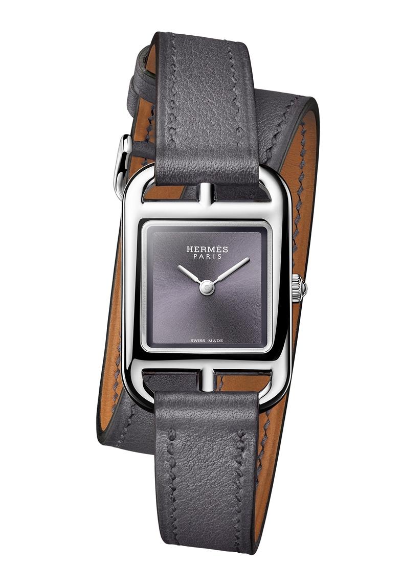 Hermès Cape Cod石英腕錶，大象灰放射飾紋錶盤，價格店洽。