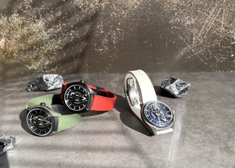 雅典錶FREAK系列搭配Delugs多彩橡膠錶帶，藍、綠、紅、橘等色系讓腕錶風格自由切換。（Ulysse Nardin提供）