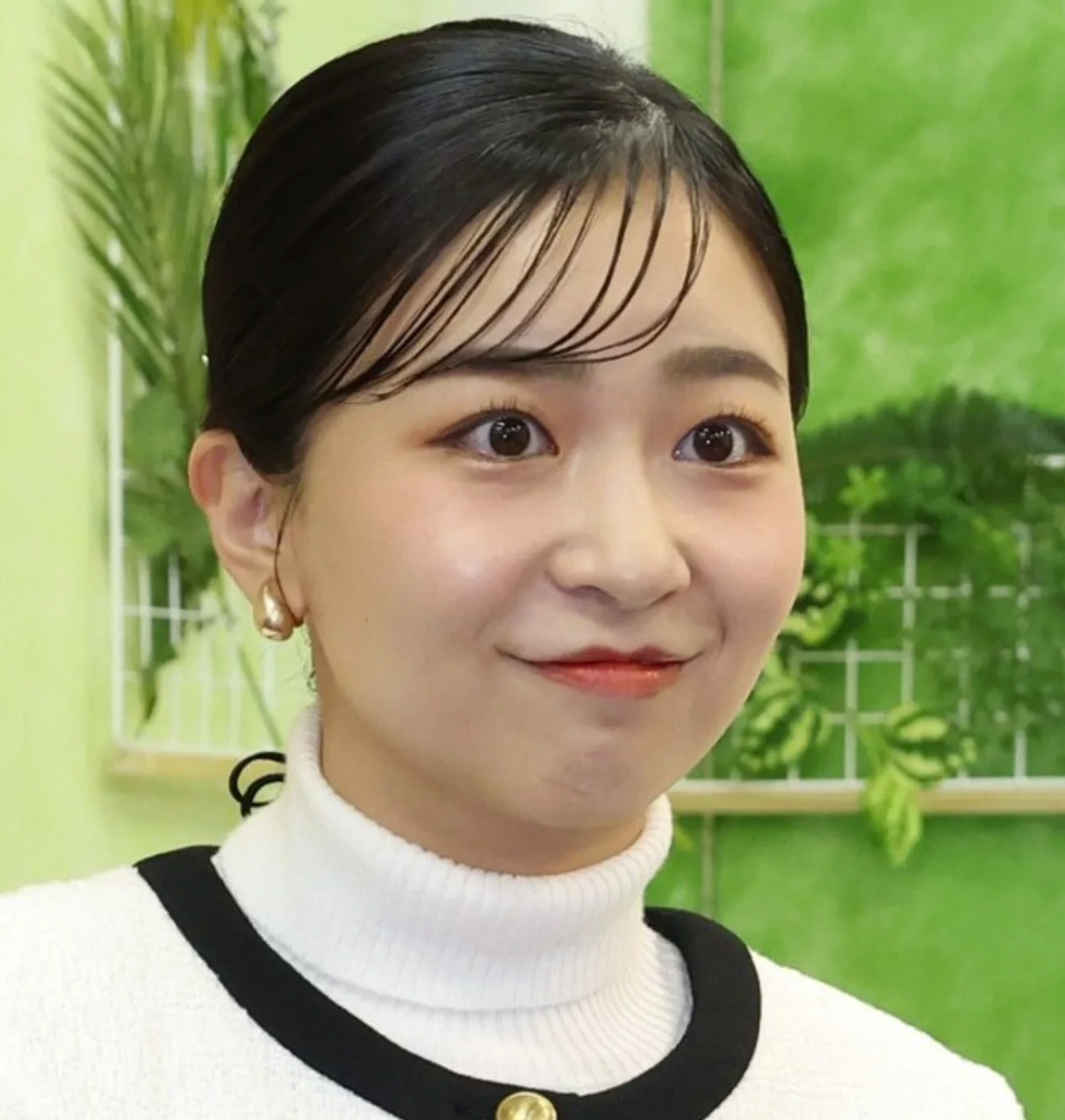 佳子公主換上「透明劉海」，好感度狂飆。（翻攝自IG）