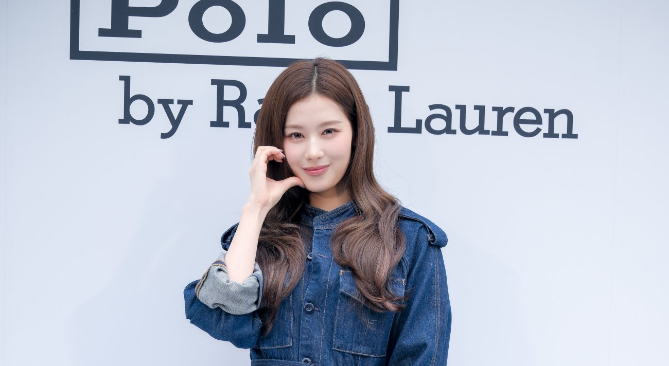 千名粉絲包圍台北101陪TWICE Sana上班！隱藏版口味鳳梨酥輕鬆收服巨星