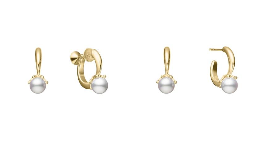 (左)Ring Charm夾式耳環74,000元，(右)Ring Charm針式耳環69,000元。