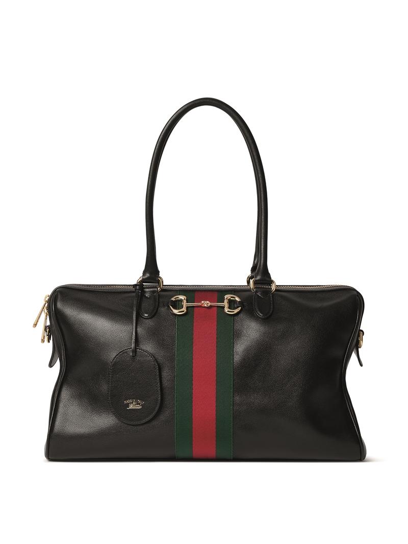 Borsetto 黑色皮革，中型，118,300元。（GUCCI提供）