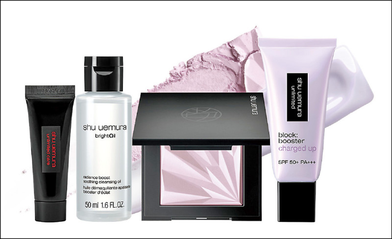 新光三越獨家：shu uemura無極限亮白防曬蜜粉餅組，i-dle薇娟同款，特價3,420元，價值4,588元。