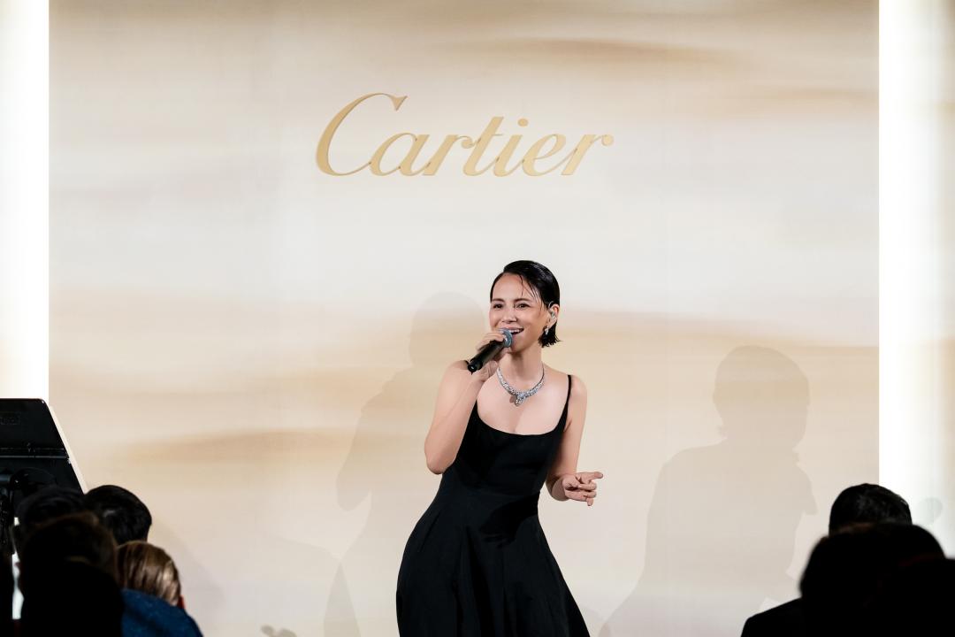 李心潔現場演場經典曲目。